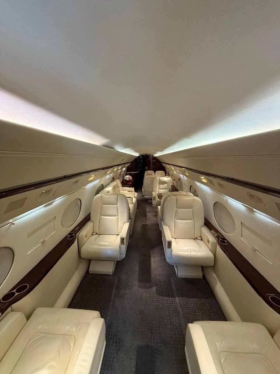 2002 Gulfstream GIV-SP interior